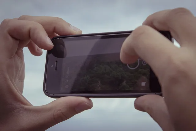 photo, smartphone, mobile, screen, camera, phone, touch screen, digital, portable, social media, electronics, young people, taking photos, display. Scrolling modes compared by purpose, stopping cues, and attention